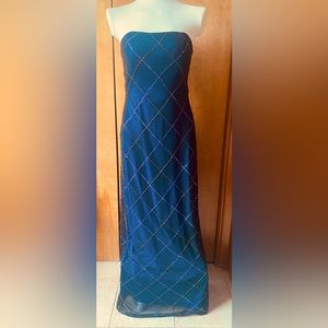 Vintage Adrianna Papell Gown, Size 6